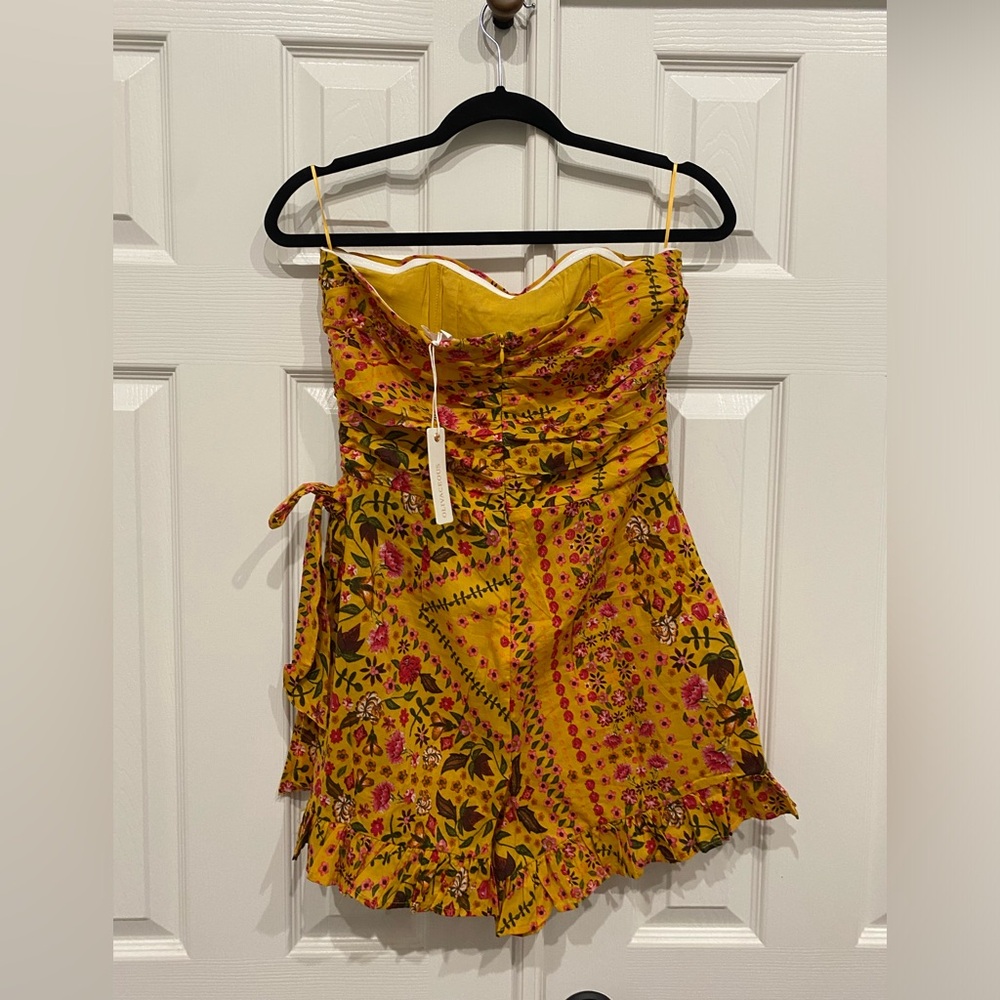 New! Olivaceous Layla Summer Romper In Yellow size large - Picture 4 of 7
